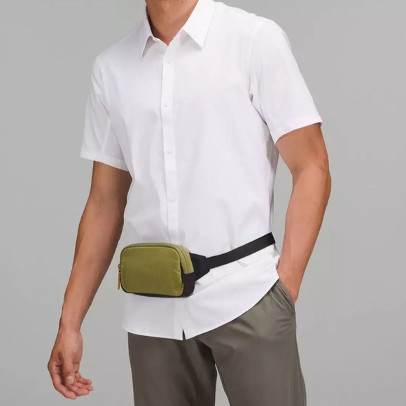 Lululemon athletica Green Mini Belt Bag 0.7L Unisex - Picture 6 of 6